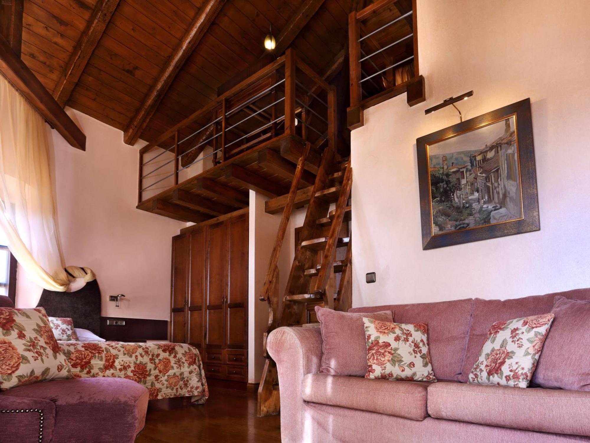 Lousiou Nymphes Escape Suites Dimitsana Buitenkant foto