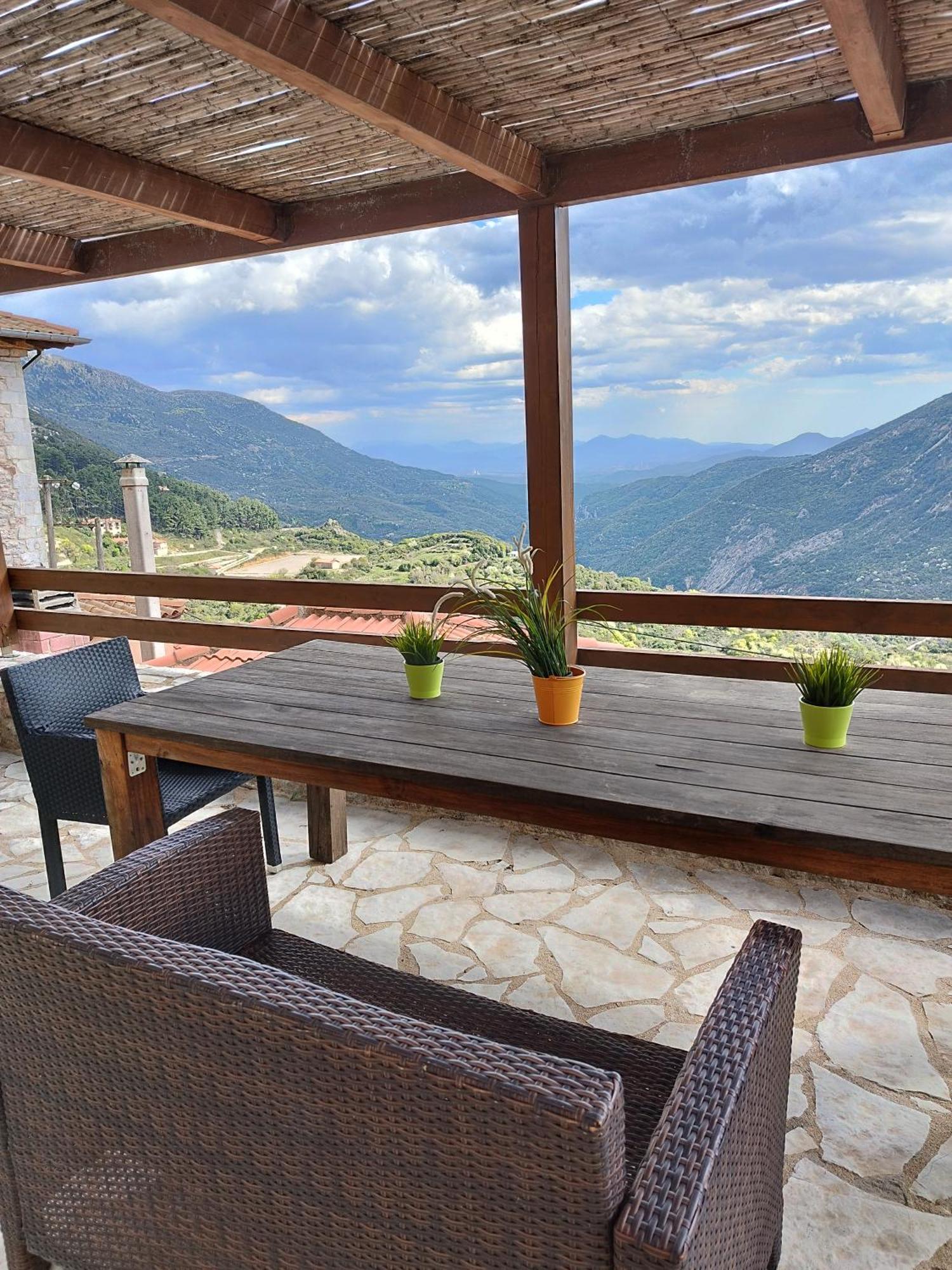 Lousiou Nymphes Escape Suites Dimitsana Buitenkant foto